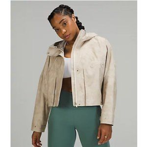 Lululemon Rain Chaser Crop Jacket in Mystified White Opal Multi